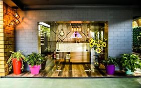 Banalari Pine Inn